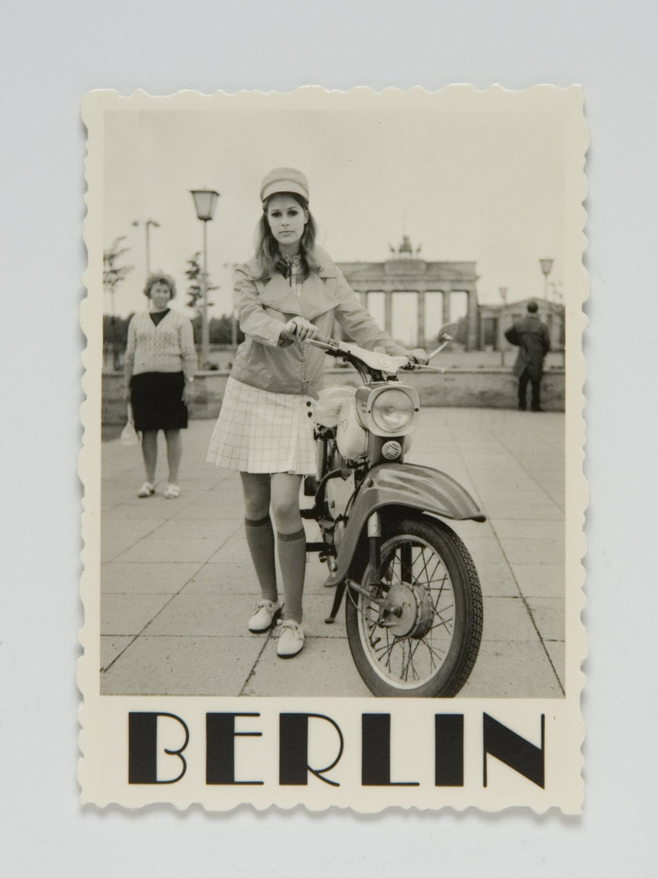 Berlin, East Berlin den Linden, 1969